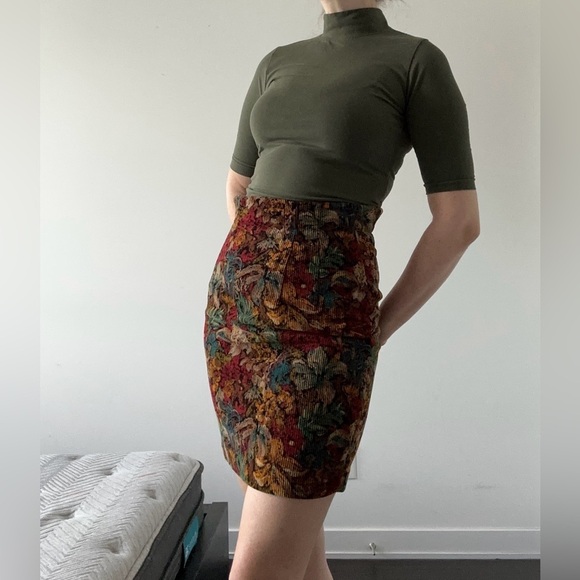 Vintage 70s corduroy floral mini skirt autumn fall high waist XS S 2 4 rug like - Picture 4 of 8